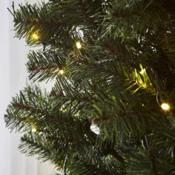 Pre Lit Douglas Fir Christmas Tree -Yankee Candle Sales Shop t01as068502s