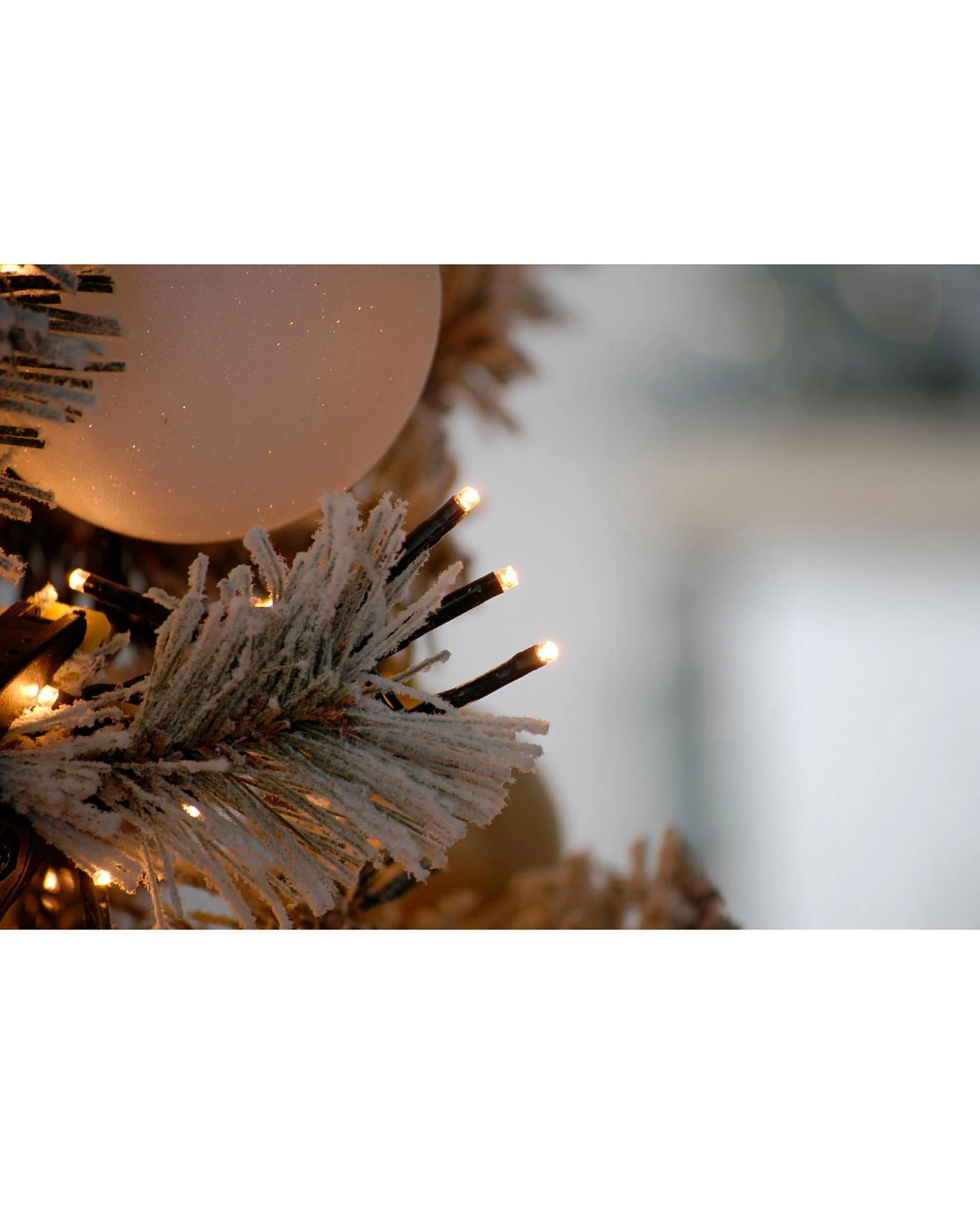 Warm White Sparkling String Lights 5 Warm White Sparkling String Lights - Image 3