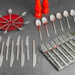 Russell Hobbs Vermont Cutlery Set Of 16 -Yankee Candle Sales Shop v01zo304504c