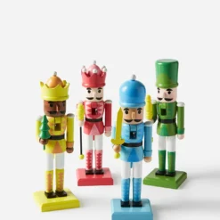 Merry & Bright Nutcrackers - Set Of 4 -Yankee Candle Sales Shop z01as290500s