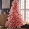 Chamonix Pink Christmas Tree 1 Chamonix Pink Christmas Tree -Yankee Candle Sales Shop z01cg845501s