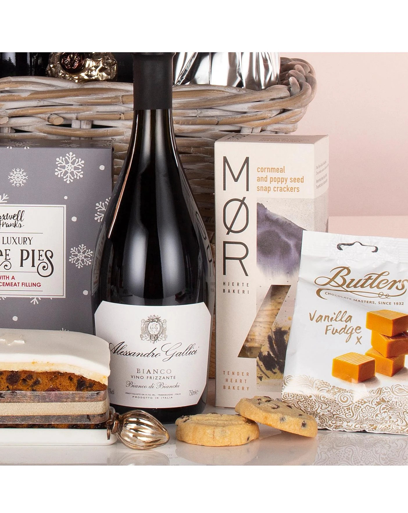 Snowy Delights Hamper 4 Snowy Delights Hamper - Image 2