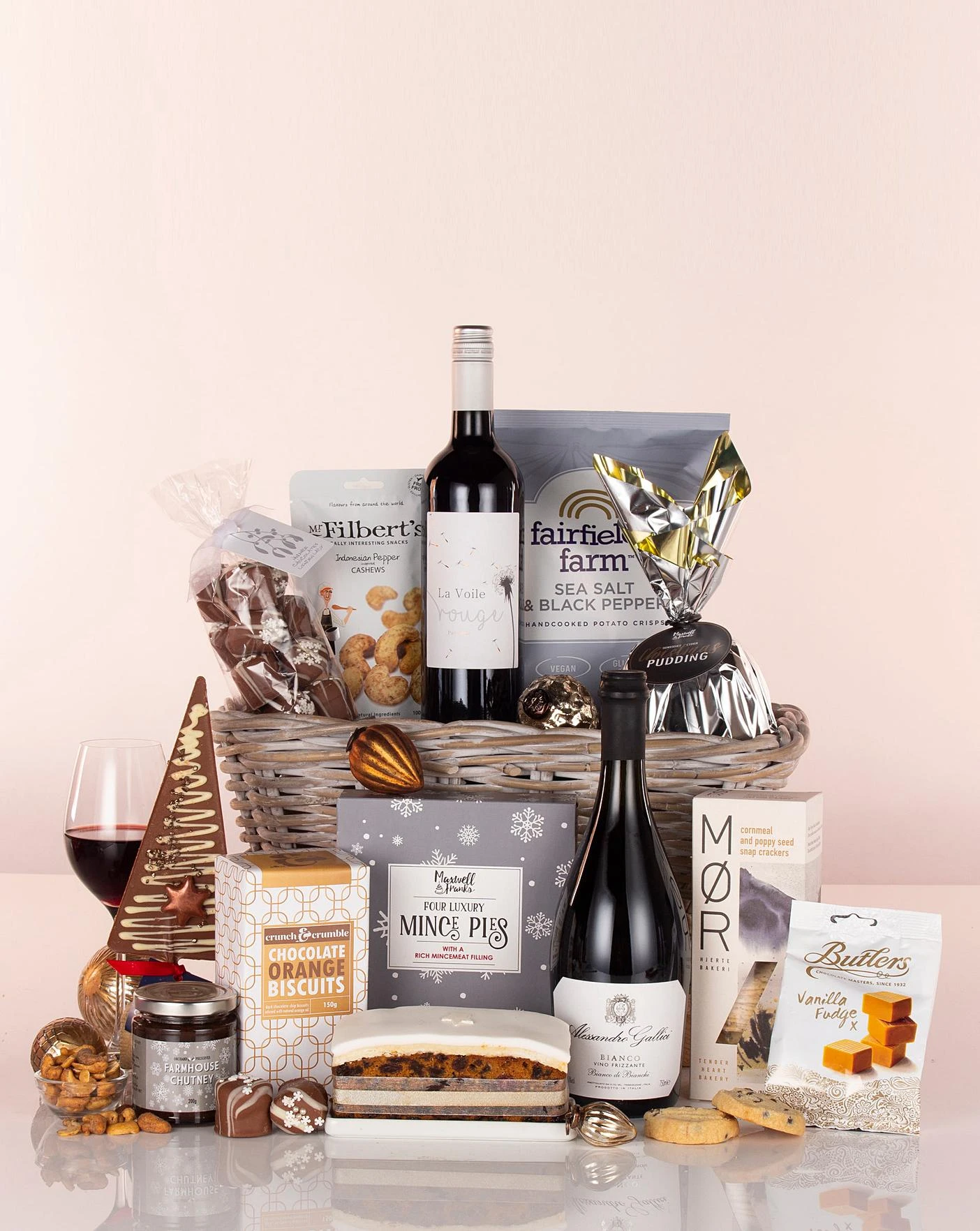 Snowy Delights Hamper 3 Snowy Delights Hamper