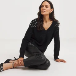 Pearl Detail Embellished V Neck Fluffy J -Yankee Candle Sales Shop z01jc630706w