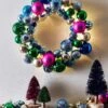 Lit Bauble Wreath -Yankee Candle Sales Shop z01mt504500s