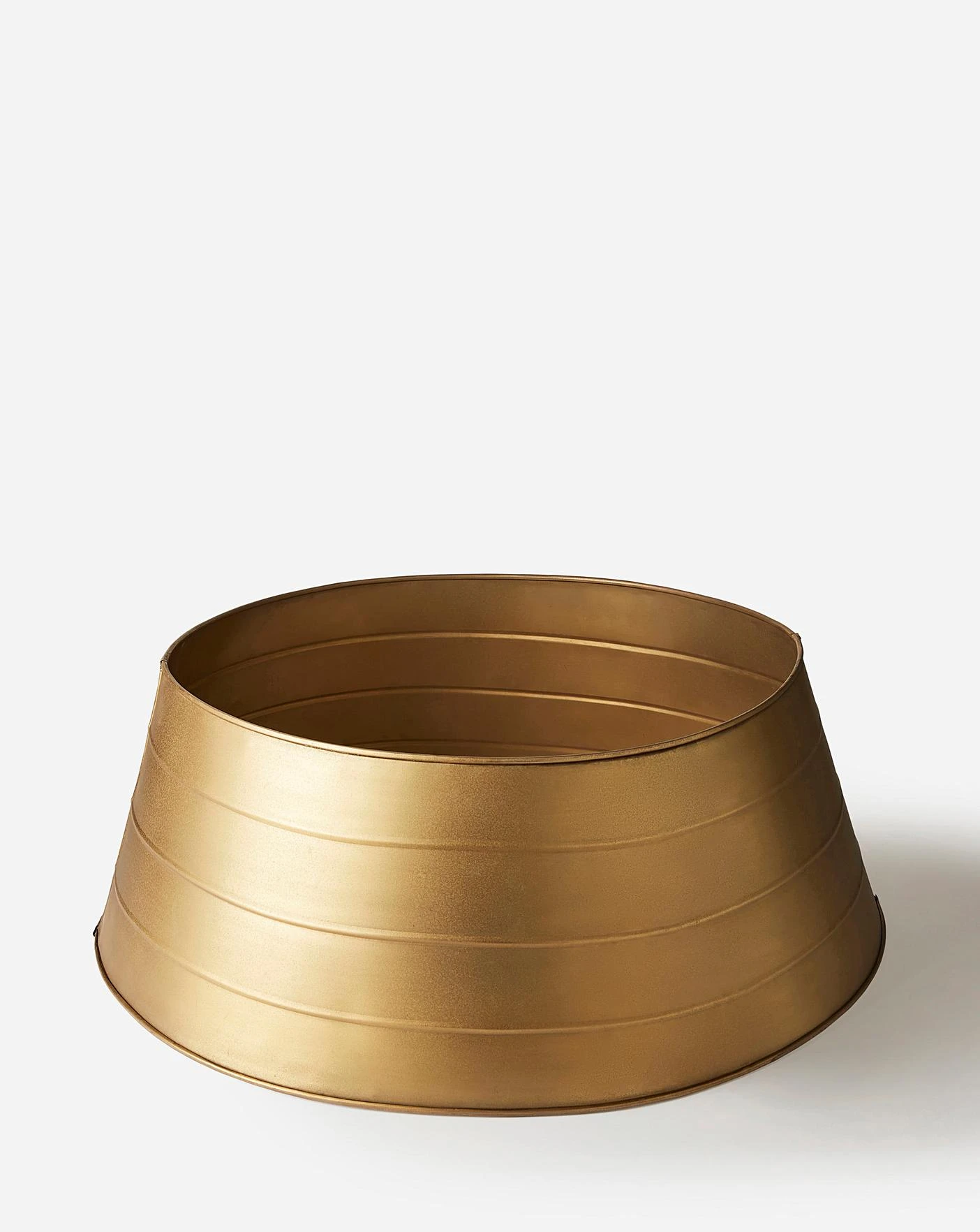 Metal Christmas Tree Skirt Gold 4 Metal Christmas Tree Skirt Gold - Image 2